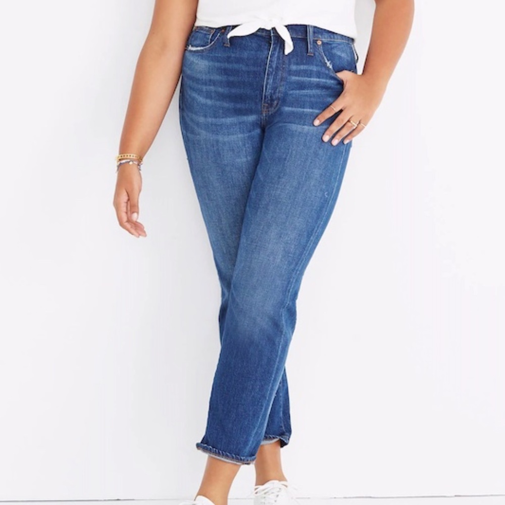 Madewell The High Rise Slim Boyjean Straight Leg Denim Jeans w/ Distressed Hem